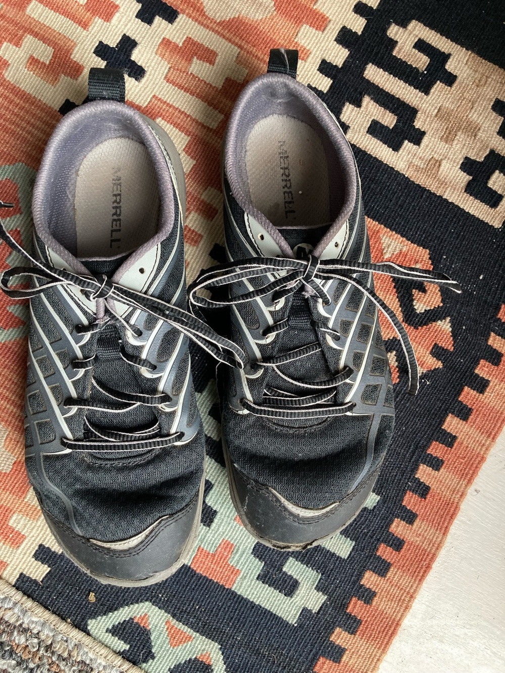 Merrill light weigh trail running sneakers